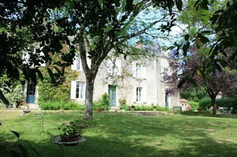 Domaine De La Borliere Villa Fenioux  Exteriör bild